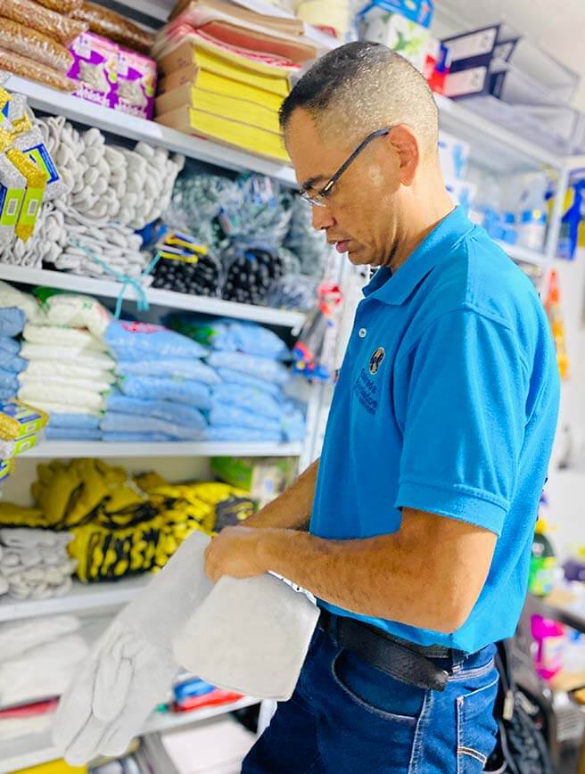 Trabajador-principal-modelo Trabajador estrada y asociados